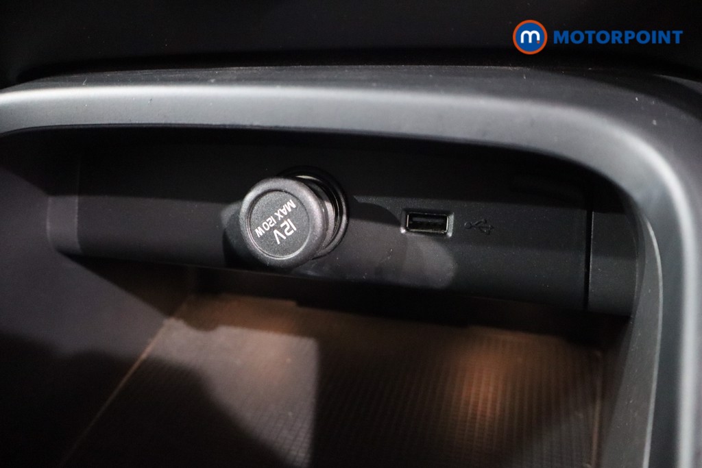 Volvo Xc40 Inscription Manual Petrol SUV - Stock Number (1565490) - 18th supplementary image