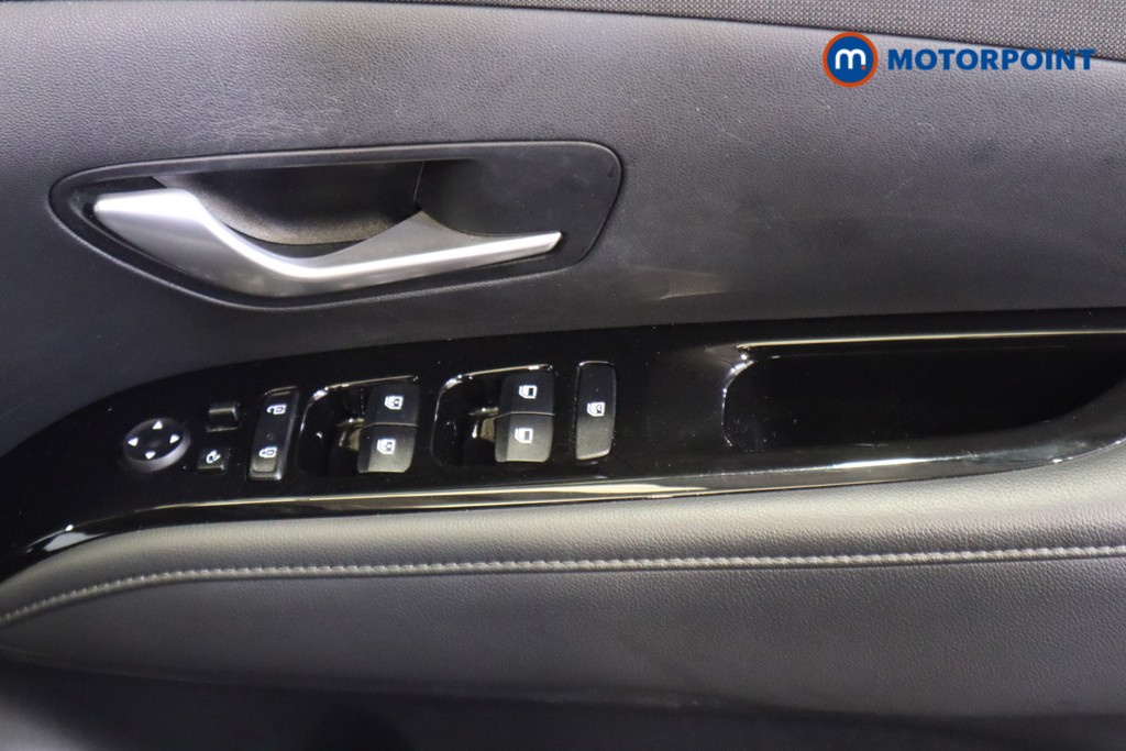 Hyundai Tucson Se Connect Manual Petrol SUV - Stock Number (1565775) - 14th supplementary image