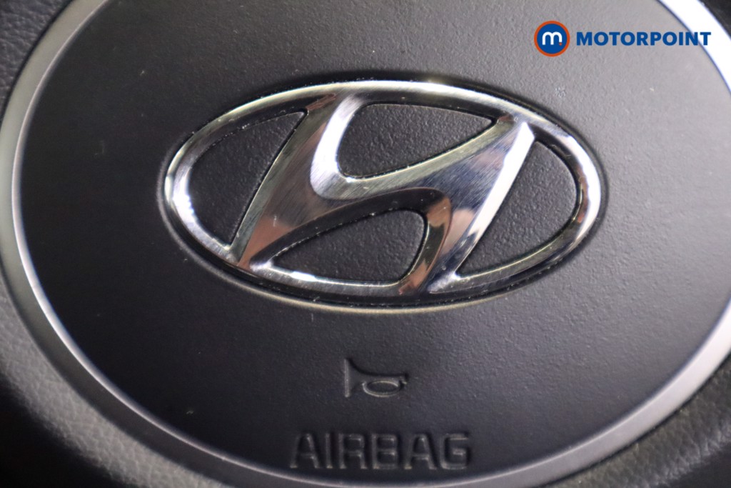 Hyundai Tucson Se Connect Manual Petrol SUV - Stock Number (1565775) - 19th supplementary image