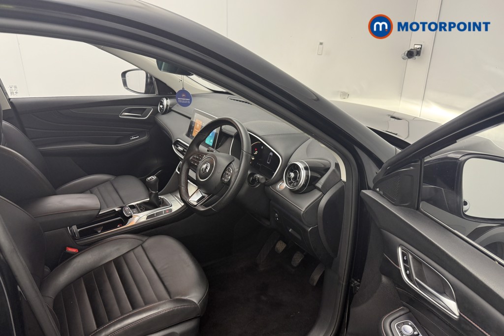 Mg Motor Uk HS Trophy Manual Petrol SUV - Stock Number (1565780) - 4th supplementary image