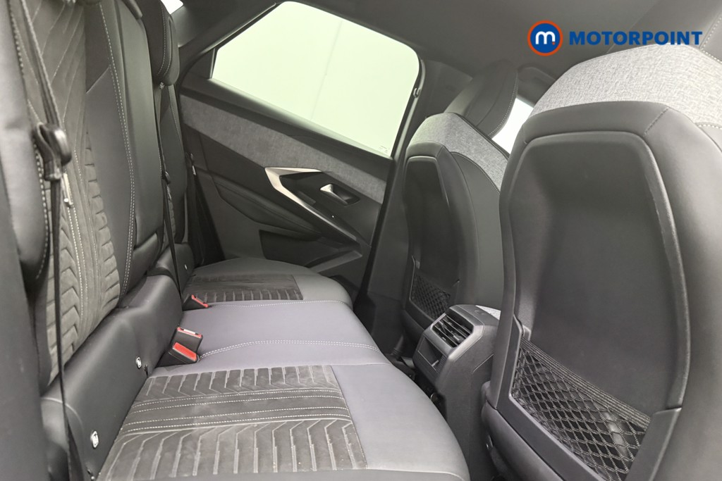 Peugeot 3008 GT Automatic Petrol-Electric Hybrid SUV - Stock Number (1565800) - 9th supplementary image
