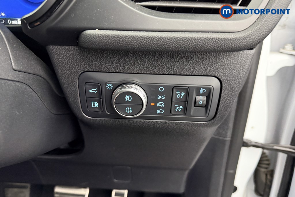 Ford Kuga St-Line X Edition Automatic Petrol Plug-In Hybrid SUV - Stock Number (1565925) - 16th supplementary image