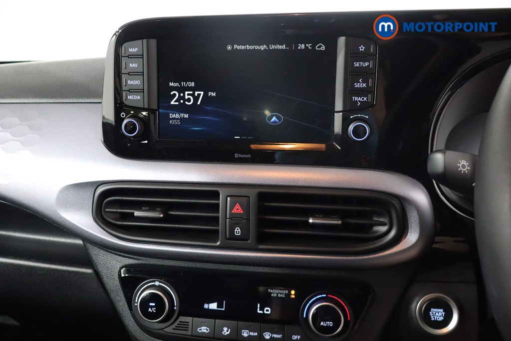 Hyundai I10 Premium Automatic Petrol Hatchback - Stock Number (1565989) - 16th supplementary image