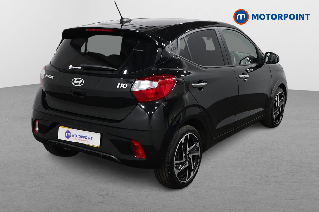 Hyundai I10 Premium Automatic Petrol Hatchback - Stock Number (1565989) - Drivers side rear corner