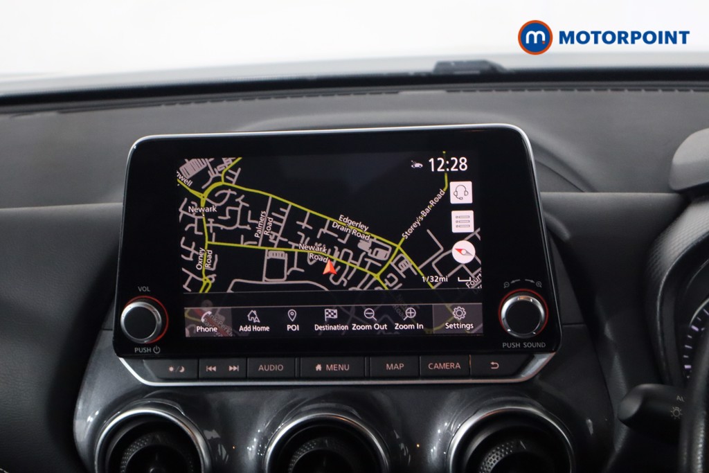 Nissan Juke N-Connecta Manual Petrol SUV - Stock Number (1566088) - 2nd supplementary image