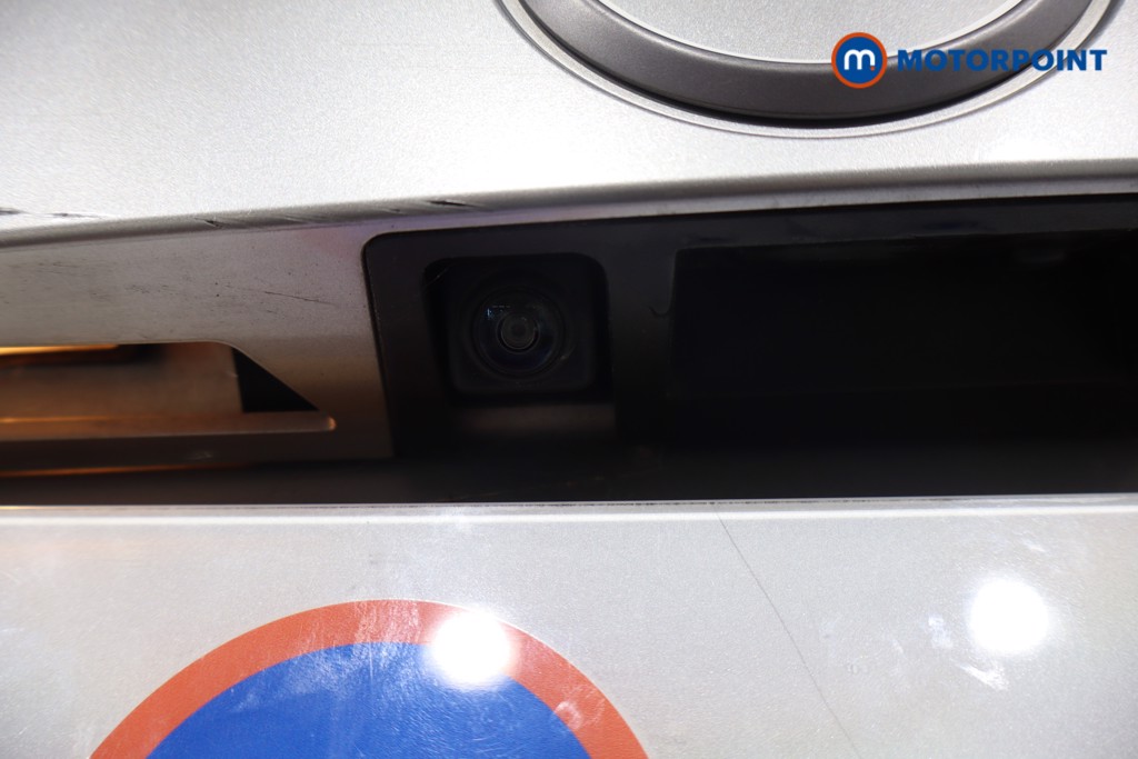 Nissan Juke N-Connecta Manual Petrol SUV - Stock Number (1566088) - 30th supplementary image