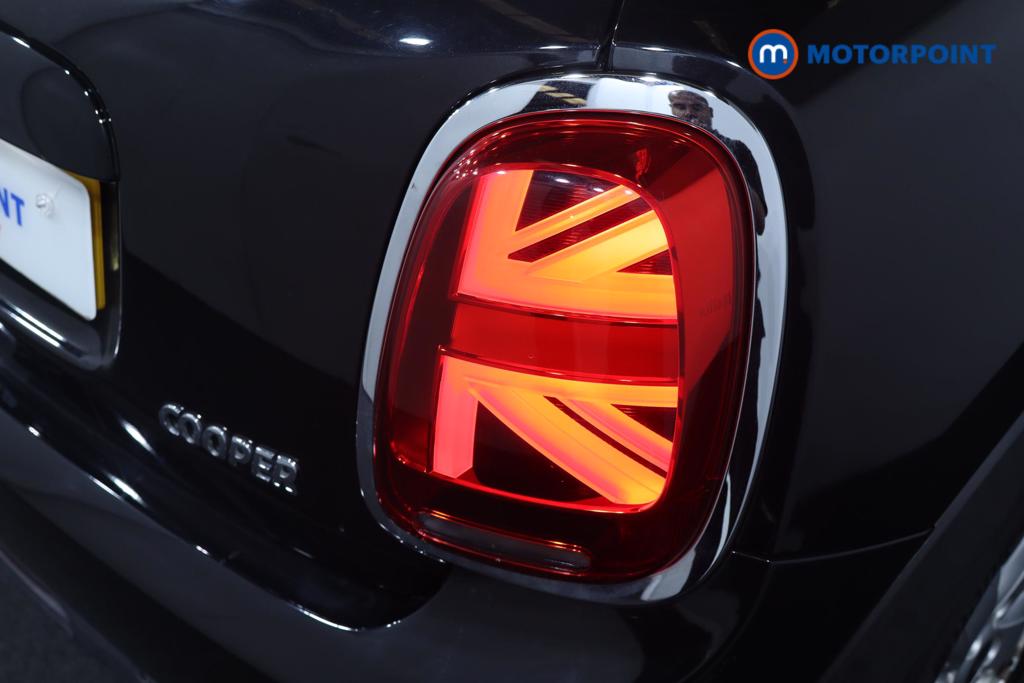Mini Hatchback Cooper Classic Manual Petrol Hatchback - Stock Number (1566524) - 22nd supplementary image