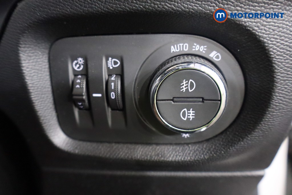 Vauxhall Corsa Sri Nav Manual Petrol Hatchback - Stock Number (1566682) - 16th supplementary image