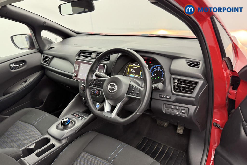Nissan Leaf Acenta Automatic Electric Hatchback - Stock Number (1566939) - 3rd supplementary image