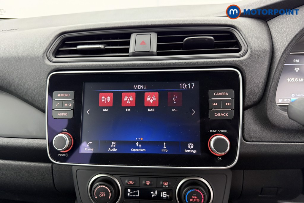 Nissan Leaf Acenta Automatic Electric Hatchback - Stock Number (1566939) - 7th supplementary image