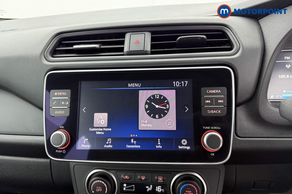Nissan Leaf Acenta Automatic Electric Hatchback - Stock Number (1566939) - 8th supplementary image