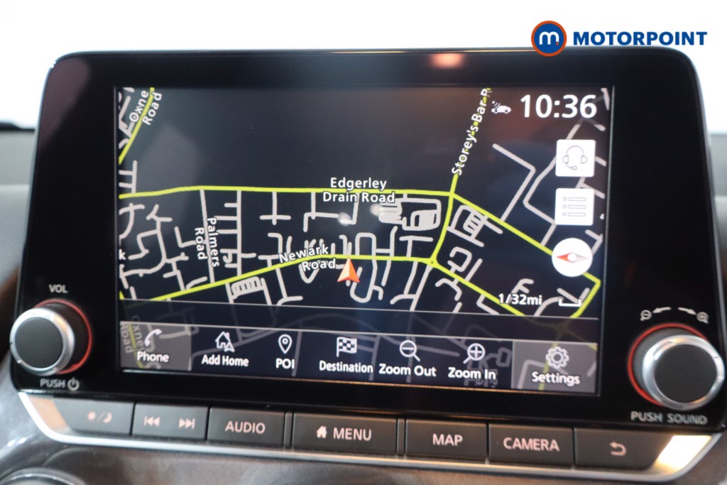 Nissan Juke N-Connecta Manual Petrol SUV - Stock Number (1566957) - 2nd supplementary image