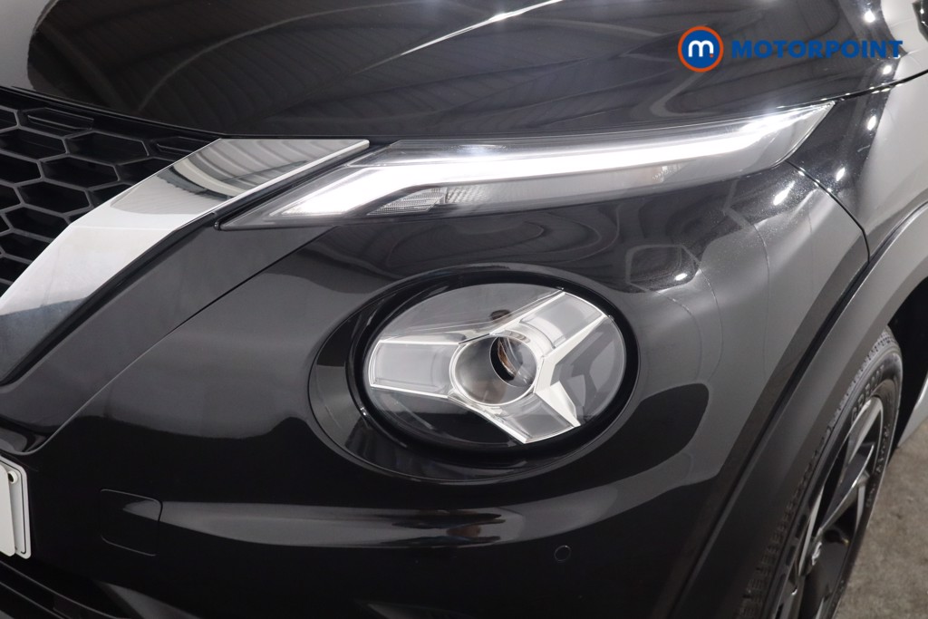 Nissan Juke N-Connecta Manual Petrol SUV - Stock Number (1566957) - 26th supplementary image
