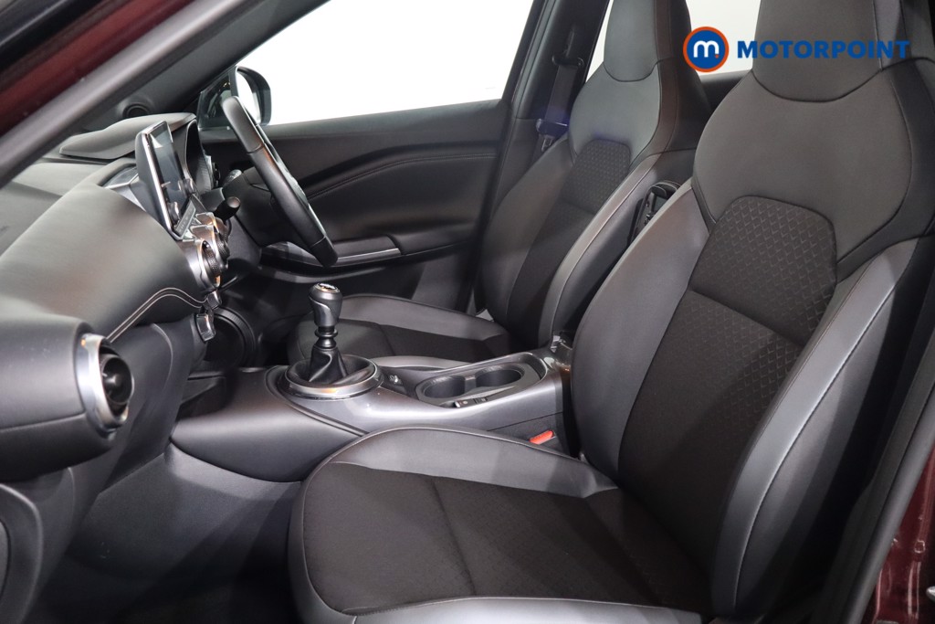 Nissan Juke N-Connecta Manual Petrol SUV - Stock Number (1566982) - 4th supplementary image
