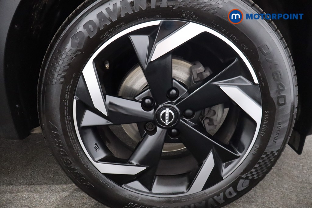 Nissan Juke N-Connecta Manual Petrol SUV - Stock Number (1566982) - 10th supplementary image