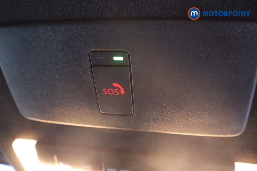 Nissan Juke N-Connecta Manual Petrol SUV - Stock Number (1566982) - 17th supplementary image