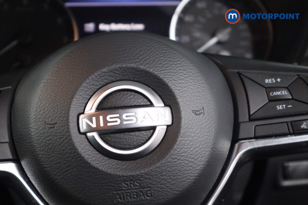Nissan Juke N-Connecta Manual Petrol SUV - Stock Number (1566982) - 18th supplementary image