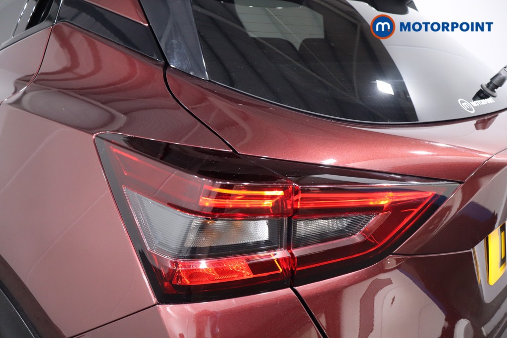 Nissan Juke N-Connecta Manual Petrol SUV - Stock Number (1566982) - 30th supplementary image