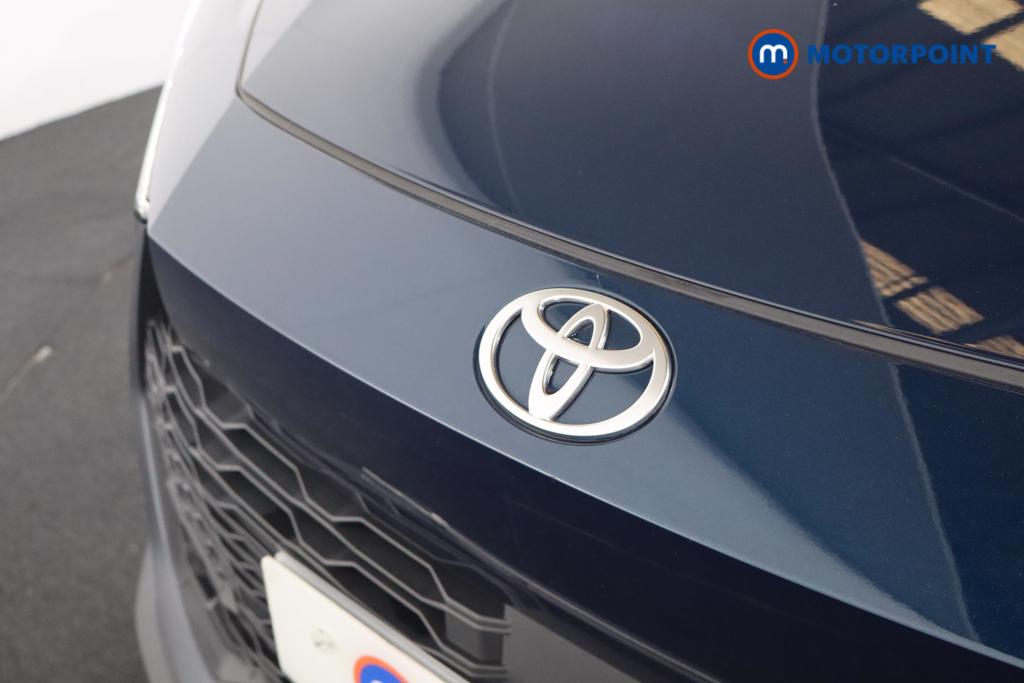 Toyota C-Hr Design Automatic Petrol Plug-In Hybrid SUV - Stock Number (1567361) - 17th supplementary image
