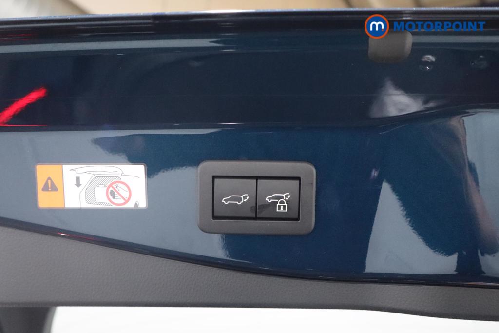 Toyota C-Hr Design Automatic Petrol Plug-In Hybrid SUV - Stock Number (1567361) - 25th supplementary image