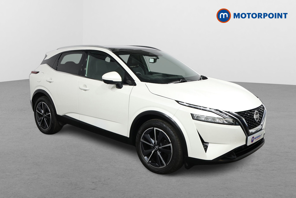 Nissan Qashqai Tekna Manual Petrol SUV - Stock Number (1567371) - Drivers side front corner