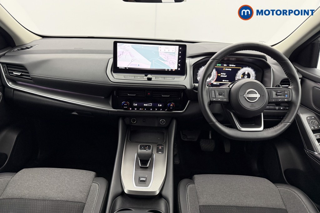 Nissan Qashqai N-Connecta Automatic Petrol SUV - Stock Number (1567426) - 1st supplementary image