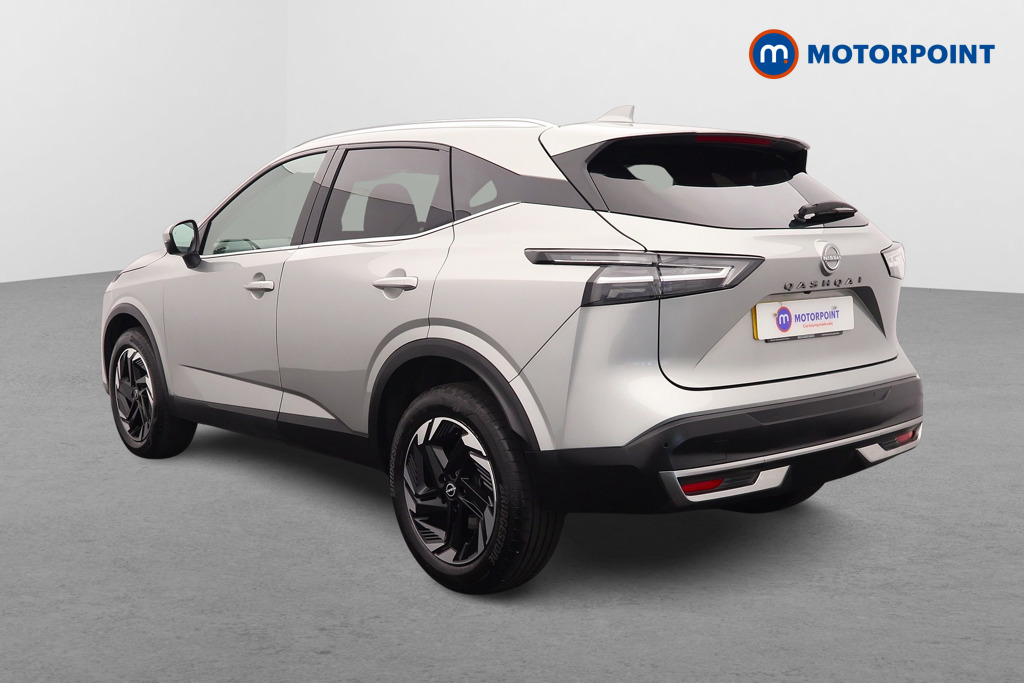 Nissan Qashqai N-Connecta Automatic Petrol SUV - Stock Number (1567426) - Passenger side rear corner
