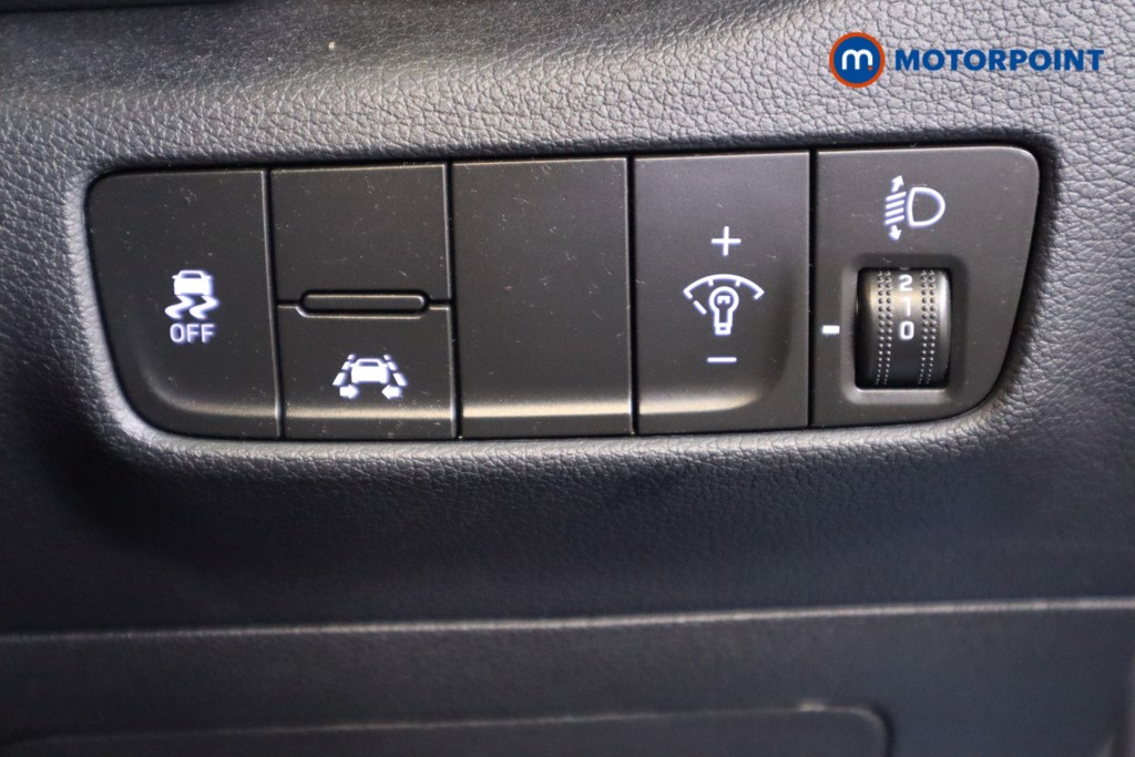 Hyundai Kona Play Edition Manual Petrol SUV - Stock Number (1567605) - 16th supplementary image