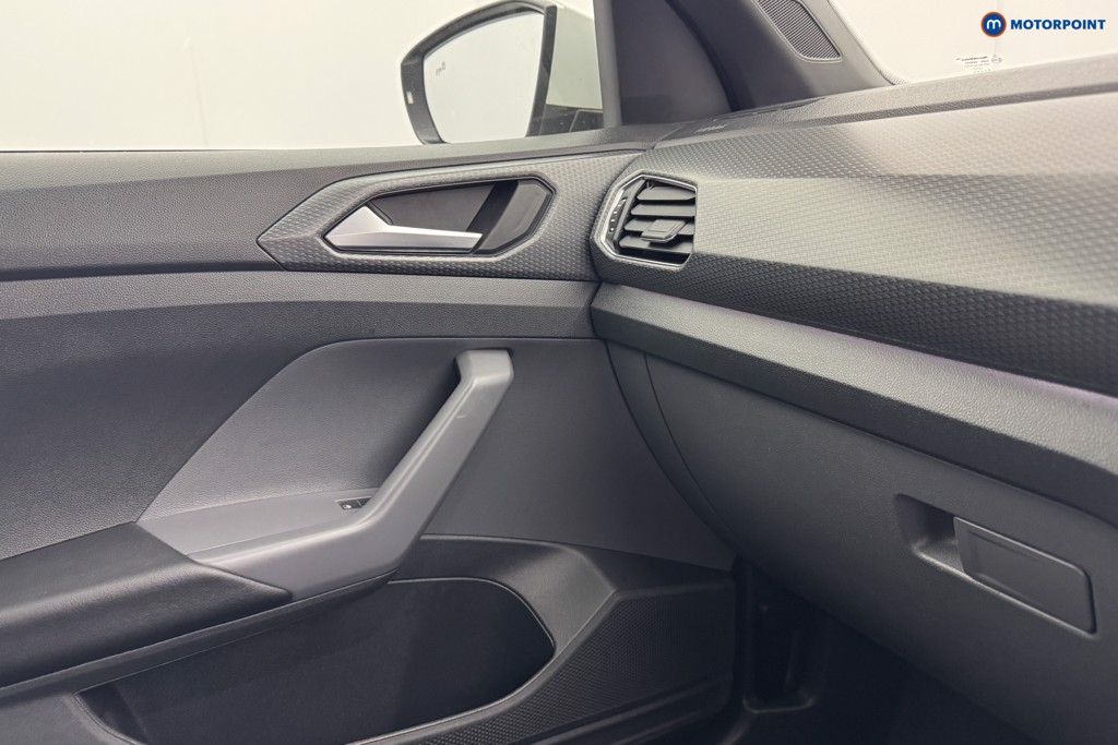 Volkswagen T-Cross R-Line Manual Petrol SUV - Stock Number (1567660) - 18th supplementary image