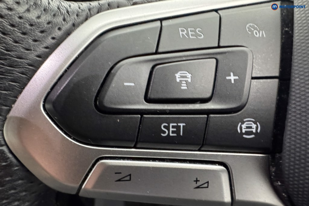 Volkswagen T-Cross R-Line Manual Petrol SUV - Stock Number (1567660) - 19th supplementary image