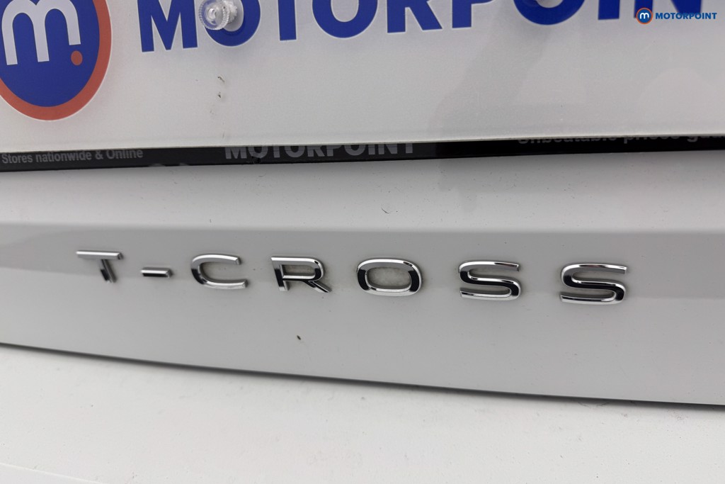Volkswagen T-Cross R-Line Manual Petrol SUV - Stock Number (1567660) - 33rd supplementary image