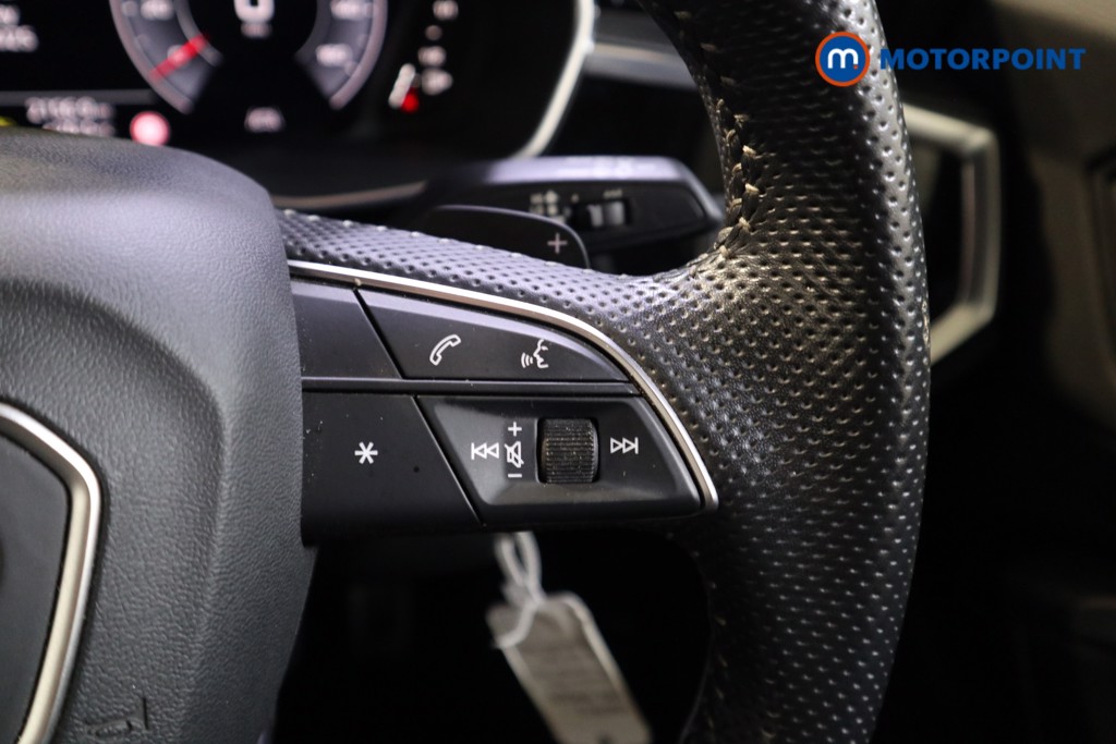 Audi Q3 Edition 1 Automatic Petrol SUV - Stock Number (1567812) - 4th supplementary image
