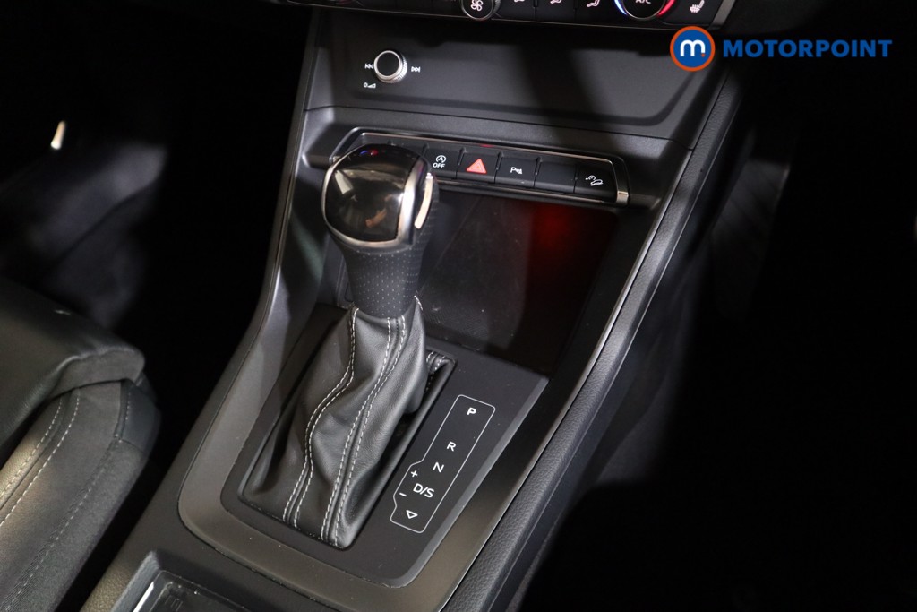 Audi Q3 Edition 1 Automatic Petrol SUV - Stock Number (1567812) - 8th supplementary image