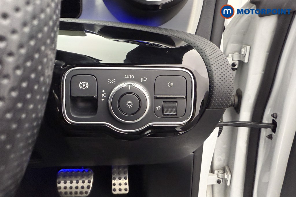 Mercedes-Benz CLA Amg Line Automatic Petrol Coupe - Stock Number (1568223) - 15th supplementary image