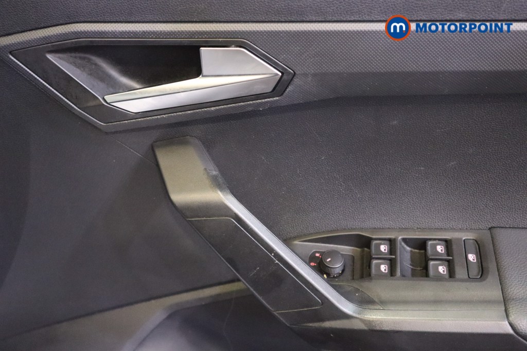Seat Arona SE Manual Petrol SUV - Stock Number (1568382) - 8th supplementary image