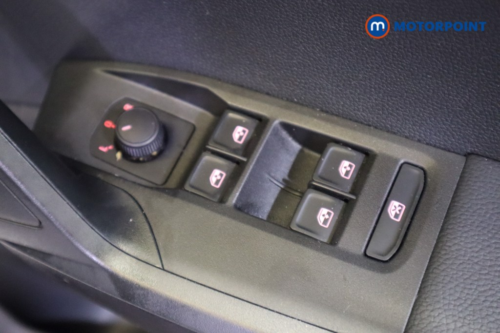 Seat Arona SE Manual Petrol SUV - Stock Number (1568382) - 9th supplementary image