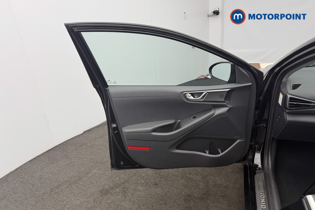 Hyundai Ioniq Premium Automatic Electric Hatchback - Stock Number (1568793) - 2nd supplementary image