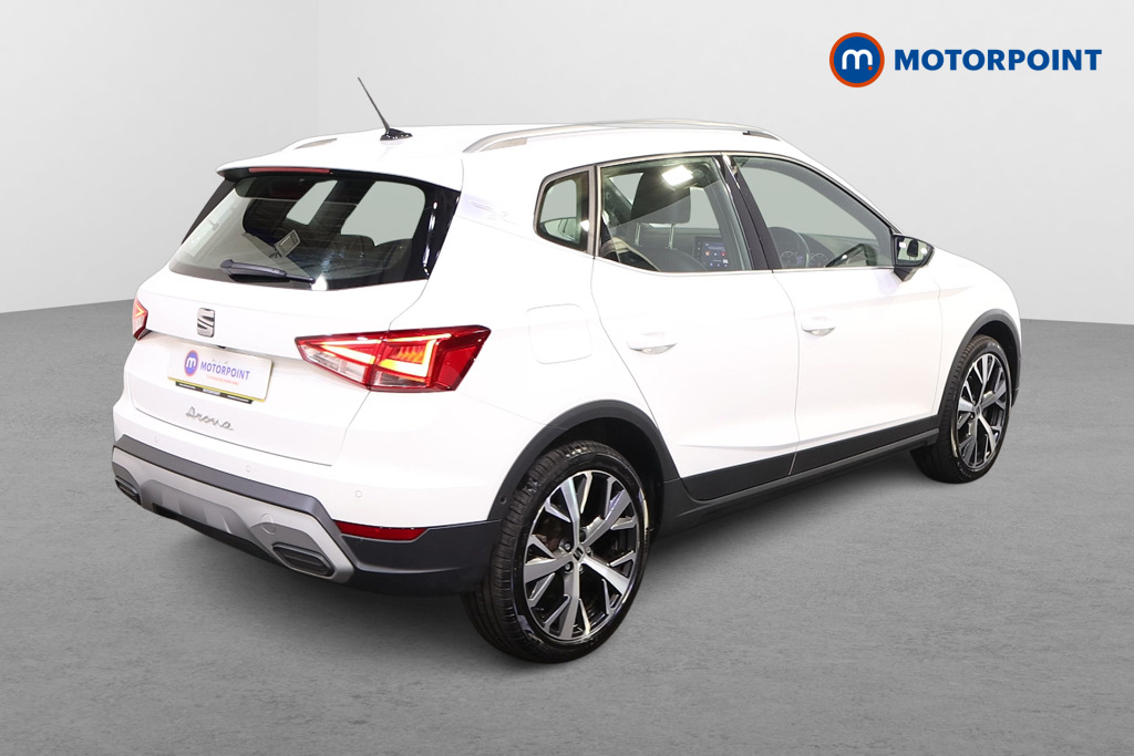 Seat Arona Xperience Lux Automatic Petrol SUV - Stock Number (1568804) - Drivers side rear corner