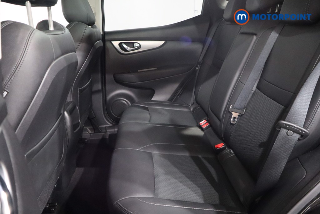 Nissan Qashqai Tekna Manual Petrol SUV - Stock Number (1568892) - 5th supplementary image