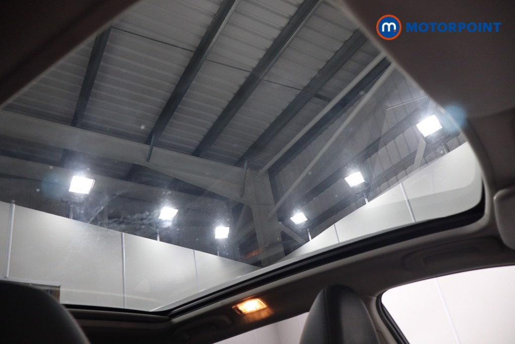 Nissan Qashqai Tekna Manual Petrol SUV - Stock Number (1568892) - 22nd supplementary image