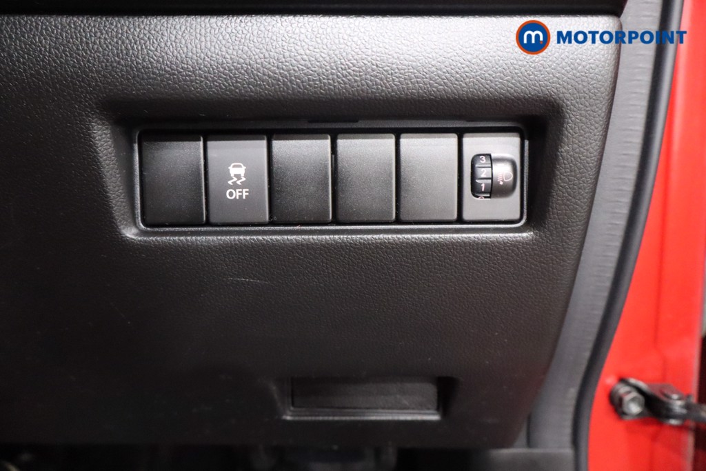 Suzuki Swift Attitude Manual Petrol Hatchback - Stock Number (1568991) - 17th supplementary image