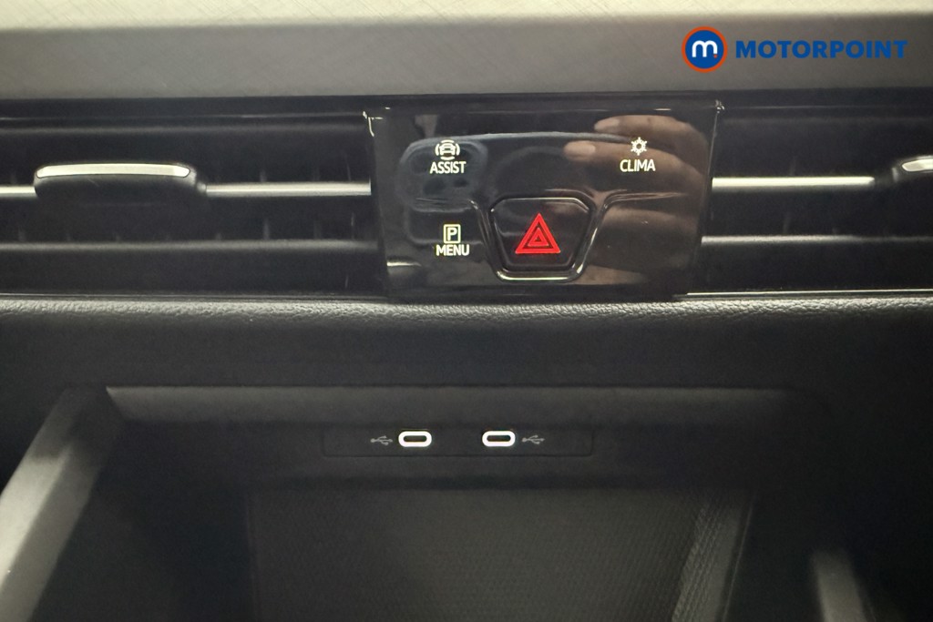 Volkswagen Golf Life Manual Petrol Hatchback - Stock Number (1569227) - 9th supplementary image