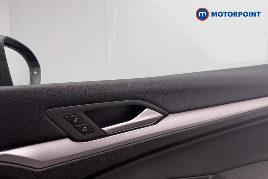 Volkswagen Golf Life Manual Petrol Hatchback - Stock Number (1569227) - 14th supplementary image