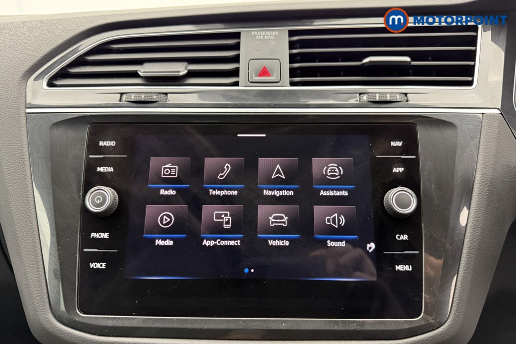 Volkswagen Tiguan R-Line Automatic Petrol SUV - Stock Number (1569247) - 11th supplementary image