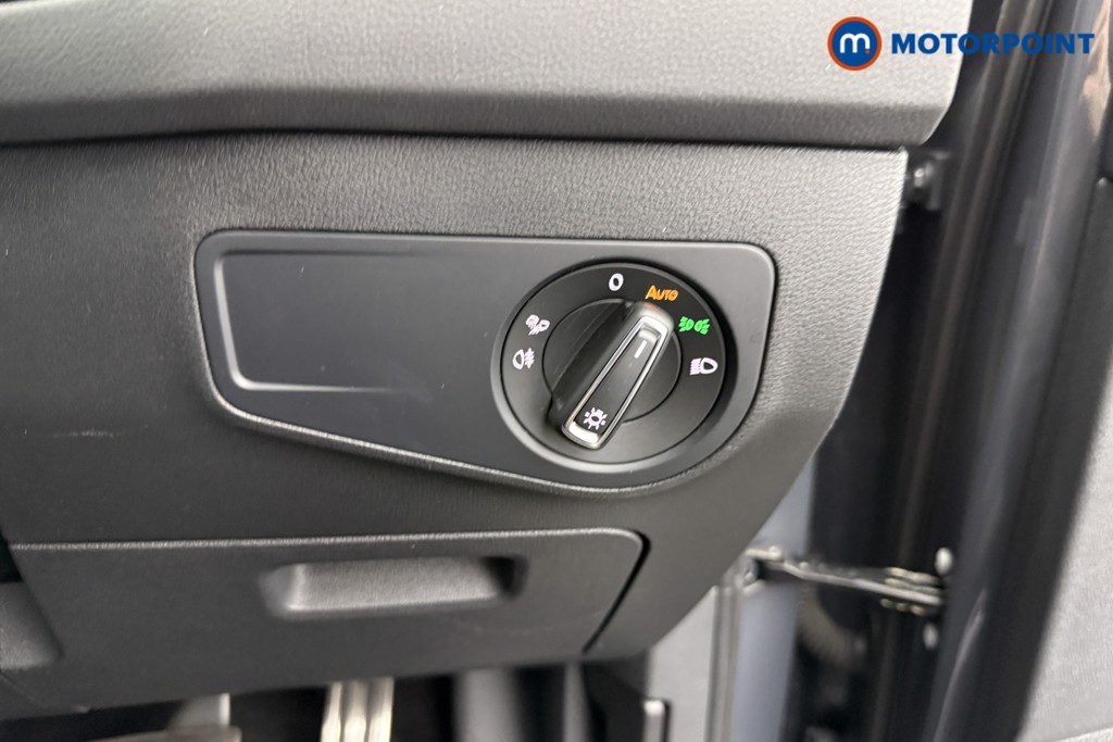 Volkswagen Tiguan R-Line Automatic Petrol SUV - Stock Number (1569247) - 16th supplementary image