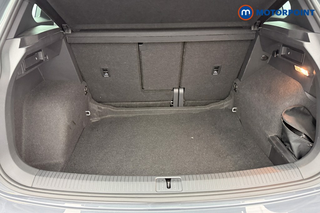 Volkswagen Tiguan R-Line Automatic Petrol SUV - Stock Number (1569247) - 22nd supplementary image