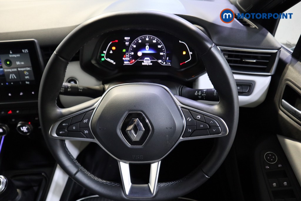 Renault Clio Techno Manual Petrol Hatchback - Stock Number (1569282) - 2nd supplementary image