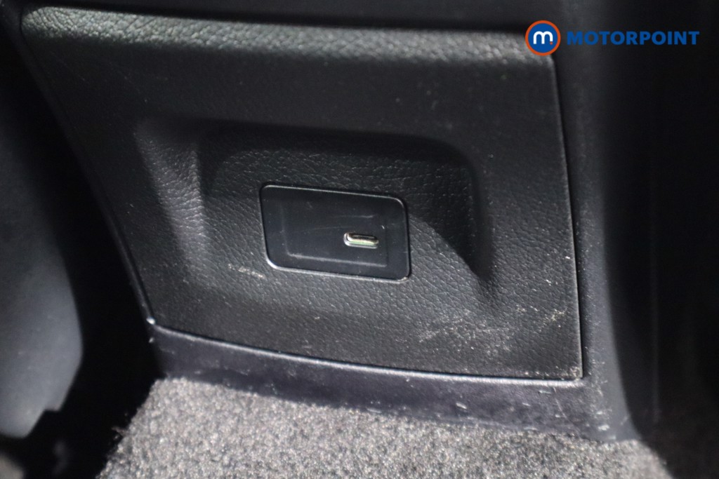 Mercedes-Benz CLA Amg Line Automatic Petrol Coupe - Stock Number (1569398) - 13th supplementary image