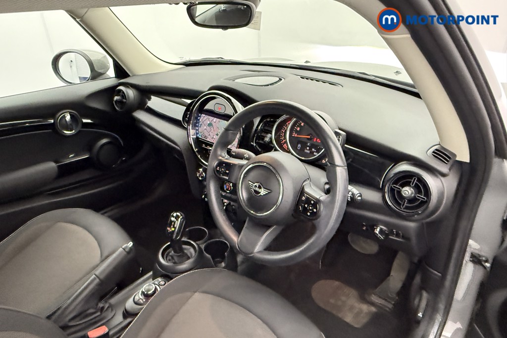 Mini Hatchback Cooper Classic Automatic Petrol Hatchback - Stock Number (1569400) - 4th supplementary image
