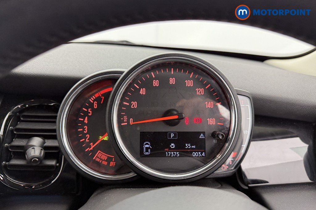 Mini Hatchback Cooper Classic Automatic Petrol Hatchback - Stock Number (1569400) - 5th supplementary image